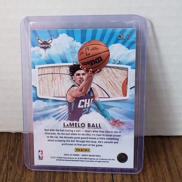NBA Hoops 2022 - 2023 LaMelo Ball Skyview Charlotte Hornets #5 - Picture 2 of 4